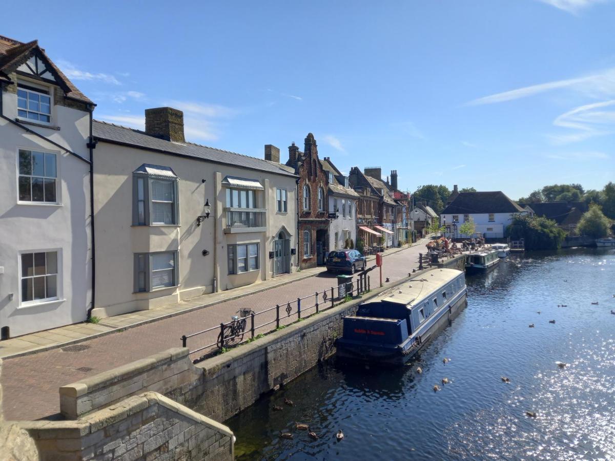 Two Bedroom Duplex Apartment The Priory St Ives (Cambridgeshire) Exterior foto